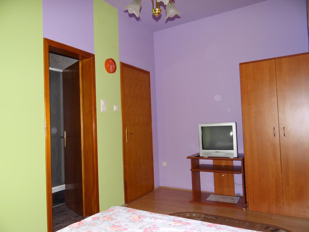 Nasa Tvrdava Guest Accommodation Novi Sad Exterior photo